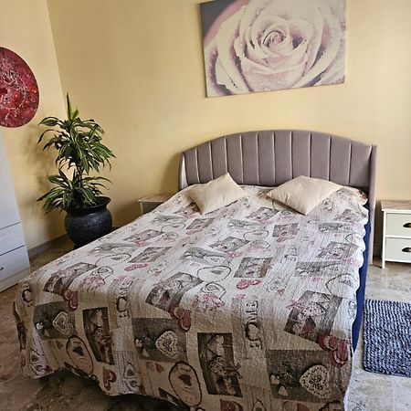 Casa Dell Amore 2 Санремо Экстерьер фото